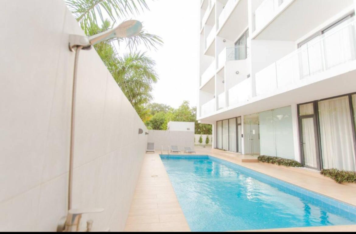 The Pine Court Apartment Accra Exterior photo